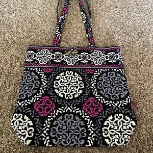 Vera Bradley tote bag. EUC. Used once.